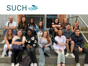 Alunos do Curso Técnico Auxiliar de Saúde visitam Lavandaria da SUCH
